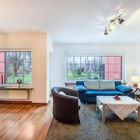בית נופש Haus Rose Muc מינכן